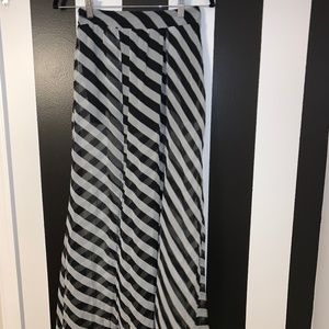 Black & White striped maxi shorts